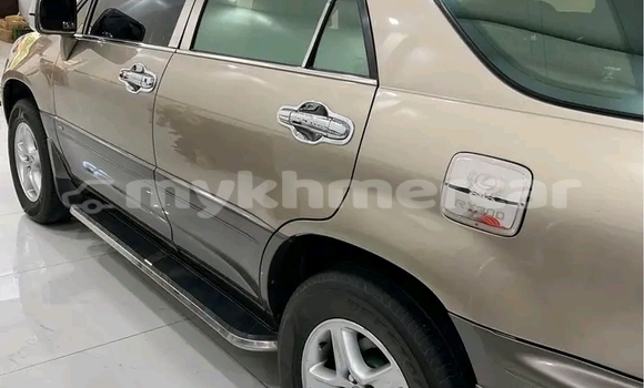 Acheter Occasion Voiture Lexus RX 300 Autre à Koulen, Preah Vihear Province Acheter Occasion Voiture Lexus RX 300 Autre à Koulen, Preah Vihear Province