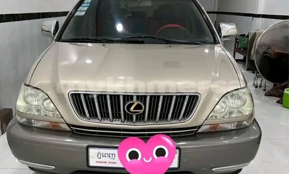 Acheter Occasion Voiture Lexus RX 300 Autre à Koulen, Preah Vihear Province Acheter Occasion Voiture Lexus RX 300 Autre à Koulen, Preah Vihear Province