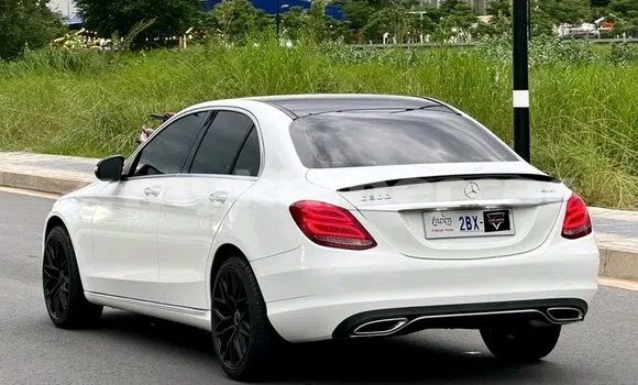 Acheter Occasion Voiture Mercedes-Benz A–Class Blanc à Bavet, Svay Rieng Province Acheter Occasion Voiture Mercedes-Benz A–Class Blanc à Bavet, Svay Rieng Province