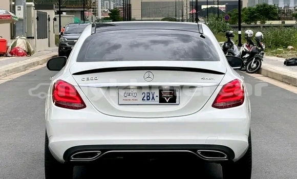 Acheter Occasion Voiture Mercedes-Benz A–Class Blanc à Bavet, Svay Rieng Province Acheter Occasion Voiture Mercedes-Benz A–Class Blanc à Bavet, Svay Rieng Province