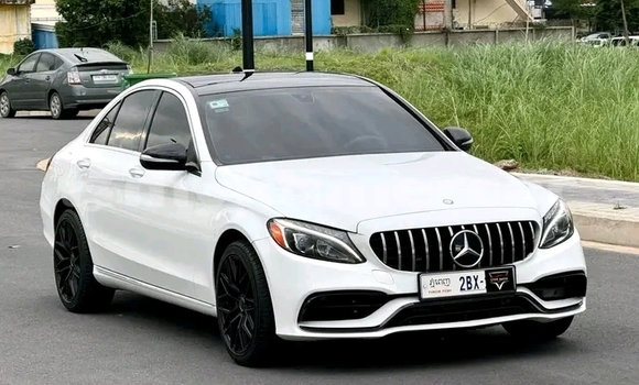 Acheter Occasion Voiture Mercedes-Benz A–Class Blanc à Bavet, Svay Rieng Province Acheter Occasion Voiture Mercedes-Benz A–Class Blanc à Bavet, Svay Rieng Province