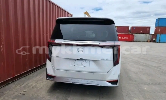 Acheter Occasion Voiture GAC Trumpchi GS8 Blanc à Bavet, Svay Rieng Province Acheter Occasion Voiture GAC Trumpchi GS8 Blanc à Bavet, Svay Rieng Province
