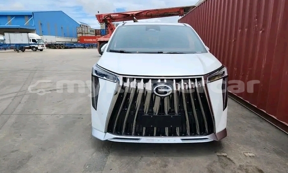 Acheter Occasion Voiture GAC Trumpchi GS8 Blanc à Bavet, Svay Rieng Province Acheter Occasion Voiture GAC Trumpchi GS8 Blanc à Bavet, Svay Rieng Province