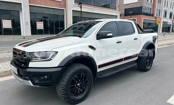 Acheter Occasion Voiture Range Rover Range Rover Autre à Cheom Ksan, Preah Vihear Province Acheter Occasion Voiture Range Rover Range Rover Autre à Cheom Ksan, Preah Vihear Province