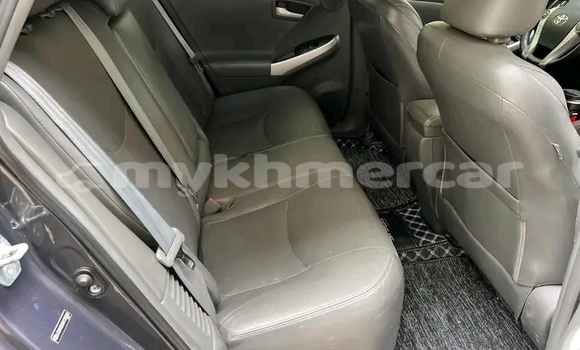 Acheter Occasion Voiture Toyota Prius Noir à Cheom Ksan, Preah Vihear Province Acheter Occasion Voiture Toyota Prius Noir à Cheom Ksan, Preah Vihear Province