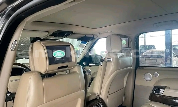 Acheter Occasion Voiture Range Rover Evoque Noir à Bavet, Svay Rieng Province Acheter Occasion Voiture Range Rover Evoque Noir à Bavet, Svay Rieng Province