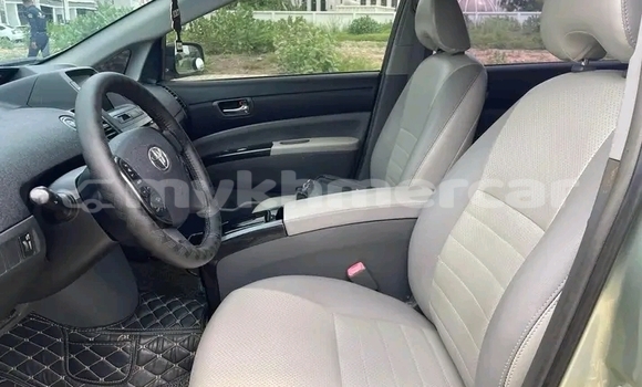 Acheter Occasion Voiture Toyota Prius Autre à Cheom Ksan, Preah Vihear Province Acheter Occasion Voiture Toyota Prius Autre à Cheom Ksan, Preah Vihear Province