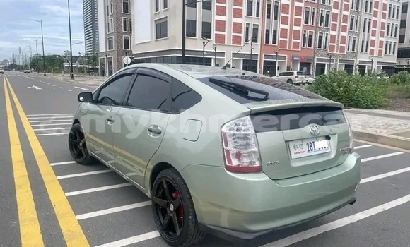 Acheter Occasion Voiture Toyota Prius Autre à Cheom Ksan, Preah Vihear Province Acheter Occasion Voiture Toyota Prius Autre à Cheom Ksan, Preah Vihear Province