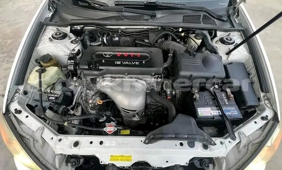 Acheter Occasion Voiture Toyota Camry Blanc à Mongkol Borey, Banteay Meanchey Province Acheter Occasion Voiture Toyota Camry Blanc à Mongkol Borey, Banteay Meanchey Province