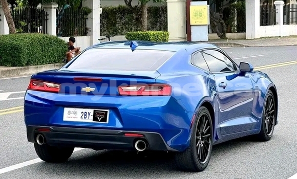 Acheter Occasion Voiture Chevrolet Camaro Bleu à Cheom Ksan, Preah Vihear Province Acheter Occasion Voiture Chevrolet Camaro Bleu à Cheom Ksan, Preah Vihear Province