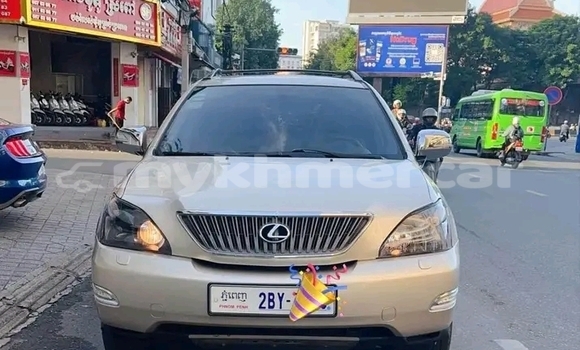 Acheter Occasion Voiture Lexus RX 330 Autre à Chbar Mon, Kampong Speu Province Acheter Occasion Voiture Lexus RX 330 Autre à Chbar Mon, Kampong Speu Province