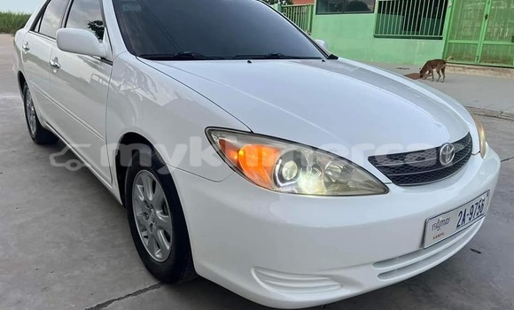 Buy Used Toyota Camry White Car in Chbar Mon in Kampong Speu Province Buy Used Toyota Camry White Car in Chbar Mon in Kampong Speu Province