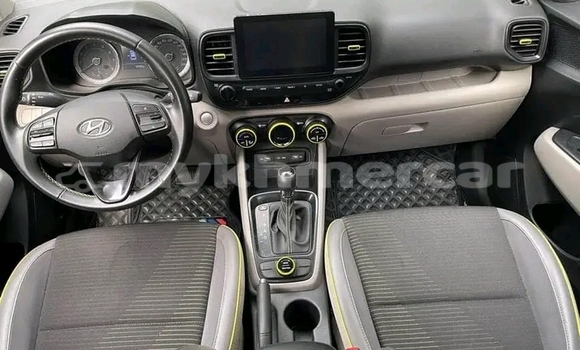 Acheter Occasion Voiture Hyundai Verna Blanc à Preah Netr Preah, Banteay Meanchey Province Acheter Occasion Voiture Hyundai Verna Blanc à Preah Netr Preah, Banteay Meanchey Province