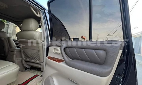 Buy Used Toyota Land Cruiser Other Car in Battambang in Battambang Province Buy Used Toyota Land Cruiser Other Car in Battambang in Battambang Province