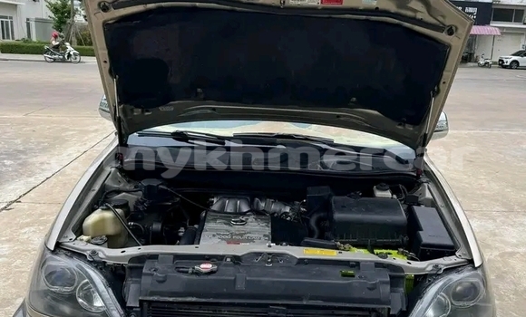 Acheter Occasion Voiture Lexus RX 300 Autre à Chbar Mon, Kampong Speu Province Acheter Occasion Voiture Lexus RX 300 Autre à Chbar Mon, Kampong Speu Province