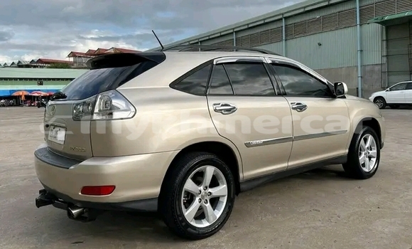 Acheter Occasion Voiture Lexus RX 330 Autre à Cheom Ksan, Preah Vihear Province Acheter Occasion Voiture Lexus RX 330 Autre à Cheom Ksan, Preah Vihear Province