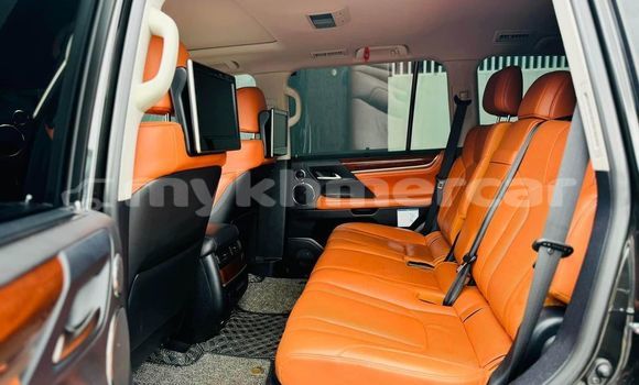Buy Used Lexus LX 570 Black Car in Banteay Meanchey in Banteay Meanchey Province Buy Used Lexus LX 570 Black Car in Banteay Meanchey in Banteay Meanchey Province