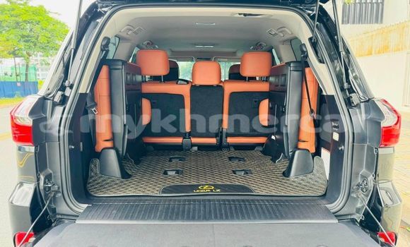Buy Used Lexus LX 570 Black Car in Banteay Meanchey in Banteay Meanchey Province Buy Used Lexus LX 570 Black Car in Banteay Meanchey in Banteay Meanchey Province