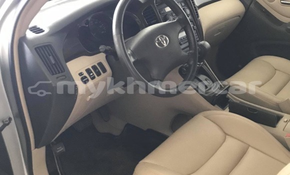 Buy Used Toyota Highlander Other Car in Chbar Mon in Kampong Speu Province Buy Used Toyota Highlander Other Car in Chbar Mon in Kampong Speu Province