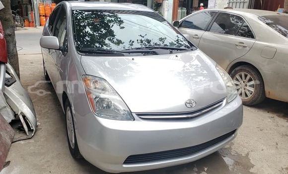 Buy Used Toyota Prius Other Car in Banteay Meanchey in Banteay Meanchey Province Buy Used Toyota Prius Other Car in Banteay Meanchey in Banteay Meanchey Province