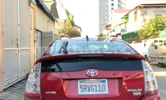 Buy Used Toyota Prius Red Car in Chbar Mon in Kampong Speu Province Buy Used Toyota Prius Red Car in Chbar Mon in Kampong Speu Province