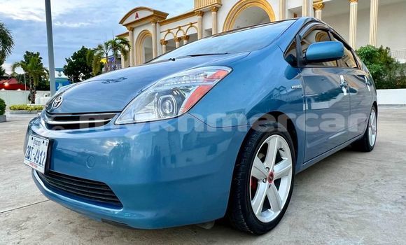 Buy Used Toyota Prius Blue Car in Doun Kaev in Takeo Province Buy Used Toyota Prius Blue Car in Doun Kaev in Takeo Province