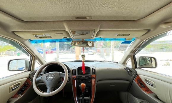 Buy Used Lexus RX 300 Other Car in Battambang in Battambang Province Buy Used Lexus RX 300 Other Car in Battambang in Battambang Province