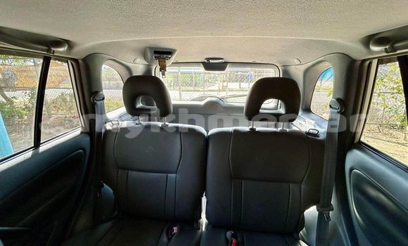 Buy Used Toyota RAV4 White Car in Bavet in Svay Rieng Province Buy Used Toyota RAV4 White Car in Bavet in Svay Rieng Province