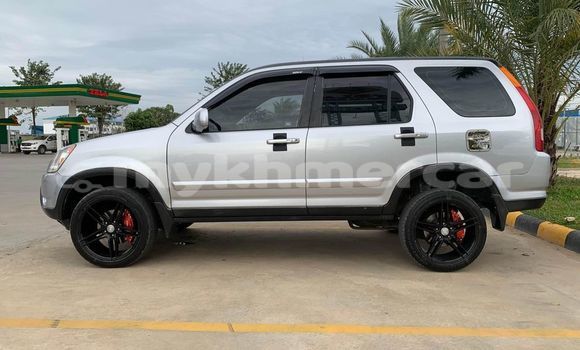 Buy Used Honda CR–V Other Car in Chbar Mon in Kampong Speu Province Buy Used Honda CR–V Other Car in Chbar Mon in Kampong Speu Province