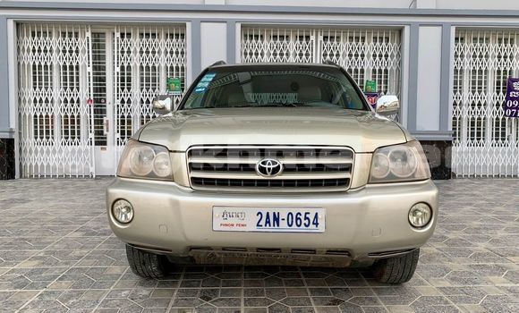 Buy Used Toyota Highlander Other Car in Cheom Ksan in Preah Vihear Province Buy Used Toyota Highlander Other Car in Cheom Ksan in Preah Vihear Province