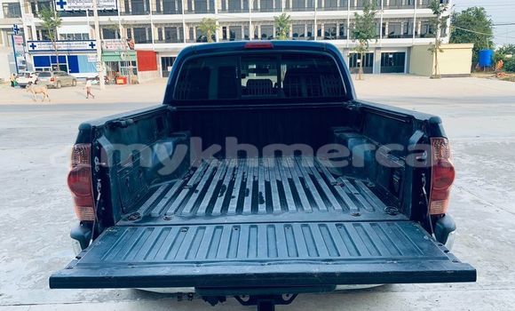 Buy Used Toyota Tacoma Blue Car in Chbar Mon in Kampong Speu Province Buy Used Toyota Tacoma Blue Car in Chbar Mon in Kampong Speu Province