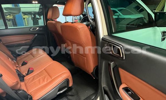 Buy Used Ford Everest White Car in Chbar Mon in Kampong Speu Province Buy Used Ford Everest White Car in Chbar Mon in Kampong Speu Province