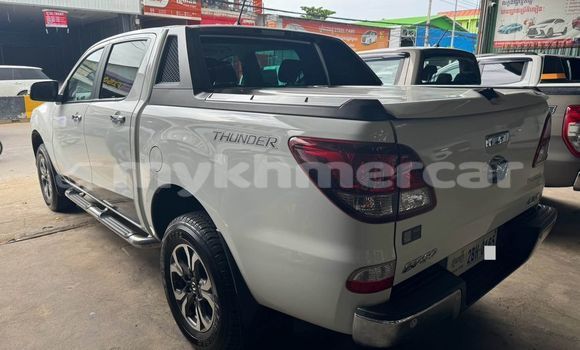 Buy Used Mazda BT-50 White Car in Chbar Mon in Kampong Speu Province Buy Used Mazda BT-50 White Car in Chbar Mon in Kampong Speu Province