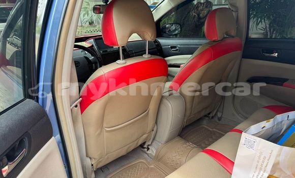Buy Used Toyota Prius Blue Car in Chbar Mon in Kampong Speu Province Buy Used Toyota Prius Blue Car in Chbar Mon in Kampong Speu Province