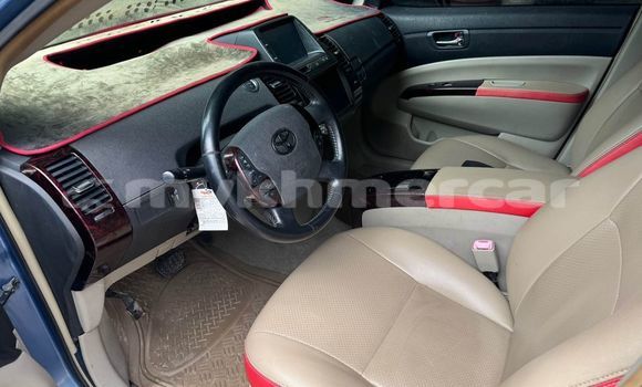 Buy Used Toyota Prius Blue Car in Chbar Mon in Kampong Speu Province Buy Used Toyota Prius Blue Car in Chbar Mon in Kampong Speu Province