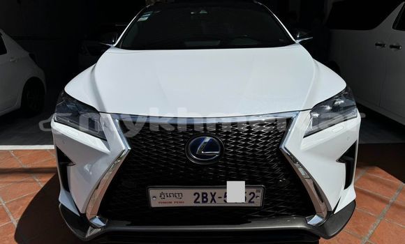 Buy Used Lexus RX 350 White Car in Chbar Mon in Kampong Speu Province Buy Used Lexus RX 350 White Car in Chbar Mon in Kampong Speu Province