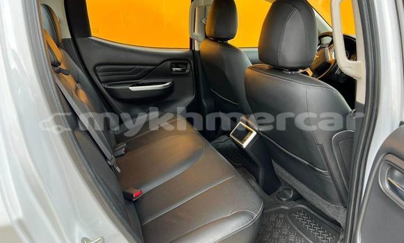 Buy Used Mitsubishi Triton White Car in Bavet in Svay Rieng Province Buy Used Mitsubishi Triton White Car in Bavet in Svay Rieng Province