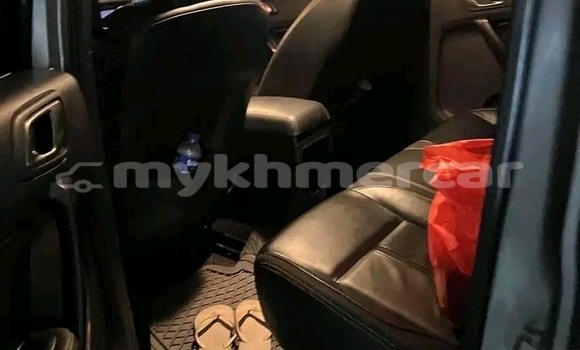 ទិញ បានប្រើ Range Rover Range Rover White ឡាន} ក្នុង Cheom Ksan ក្នុង Preah Vihear Province ទិញ បានប្រើ Range Rover Range Rover White ឡាន} ក្នុង Cheom Ksan ក្នុង Preah Vihear Province