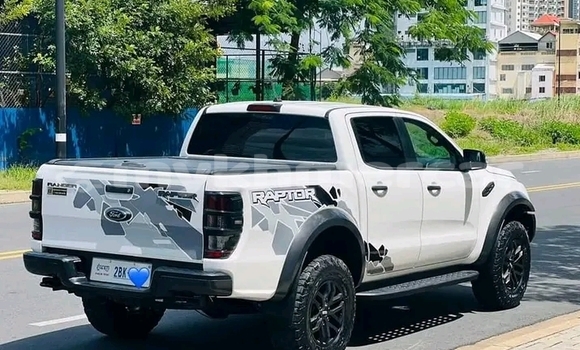 ទិញ បានប្រើ Range Rover Range Rover White ឡាន} ក្នុង Cheom Ksan ក្នុង Preah Vihear Province ទិញ បានប្រើ Range Rover Range Rover White ឡាន} ក្នុង Cheom Ksan ក្នុង Preah Vihear Province