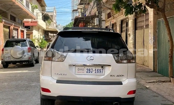 ទិញ បានប្រើ Lexus RX White ឡាន} ក្នុង Cheom Ksan ក្នុង Preah Vihear Province ទិញ បានប្រើ Lexus RX White ឡាន} ក្នុង Cheom Ksan ក្នុង Preah Vihear Province