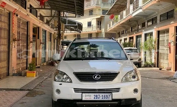 ទិញ បានប្រើ Lexus RX White ឡាន} ក្នុង Cheom Ksan ក្នុង Preah Vihear Province ទិញ បានប្រើ Lexus RX White ឡាន} ក្នុង Cheom Ksan ក្នុង Preah Vihear Province