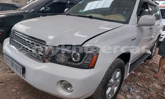 ទិញ បានប្រើ Toyota Highlander White ឡាន} ក្នុង Cheom Ksan ក្នុង Preah Vihear Province ទិញ បានប្រើ Toyota Highlander White ឡាន} ក្នុង Cheom Ksan ក្នុង Preah Vihear Province