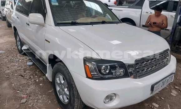 ទិញ បានប្រើ Toyota Highlander White ឡាន} ក្នុង Cheom Ksan ក្នុង Preah Vihear Province ទិញ បានប្រើ Toyota Highlander White ឡាន} ក្នុង Cheom Ksan ក្នុង Preah Vihear Province
