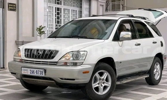 ទិញ បានប្រើ Toyota Highlander White ឡាន} ក្នុង Cheom Ksan ក្នុង Preah Vihear Province ទិញ បានប្រើ Toyota Highlander White ឡាន} ក្នុង Cheom Ksan ក្នុង Preah Vihear Province