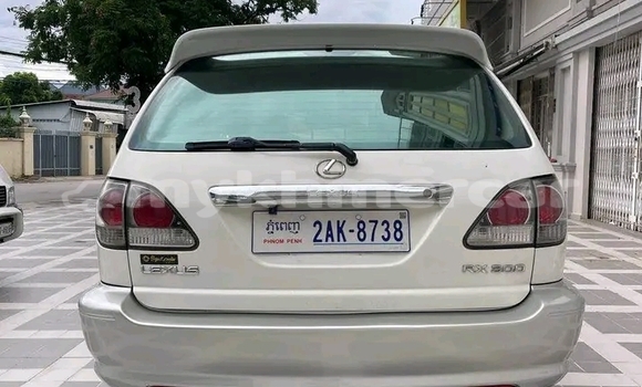 ទិញ បានប្រើ Toyota Highlander White ឡាន} ក្នុង Cheom Ksan ក្នុង Preah Vihear Province ទិញ បានប្រើ Toyota Highlander White ឡាន} ក្នុង Cheom Ksan ក្នុង Preah Vihear Province