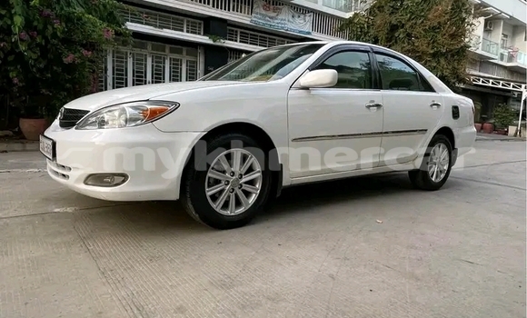 ទិញ បានប្រើ Toyota Camry White ឡាន} ក្នុង Bavet ក្នុង Svay Rieng Province ទិញ បានប្រើ Toyota Camry White ឡាន} ក្នុង Bavet ក្នុង Svay Rieng Province