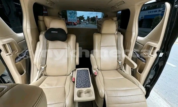 ទិញ បានប្រើ Toyota Vellfire Black ឡាន} ក្នុង Chbar Mon ក្នុង Kampong Speu Province ទិញ បានប្រើ Toyota Vellfire Black ឡាន} ក្នុង Chbar Mon ក្នុង Kampong Speu Province