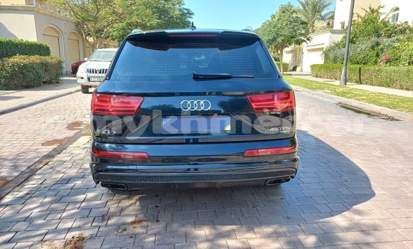 Buy Used Audi Q7 Blue Car in Phnom Penh in Phnom Penh Buy Used Audi Q7 Blue Car in Phnom Penh in Phnom Penh