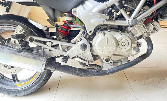 Acheter Occasion Moto Honda VTR Gris à Phnom Penh, Phnom Penh Acheter Occasion Moto Honda VTR Gris à Phnom Penh, Phnom Penh