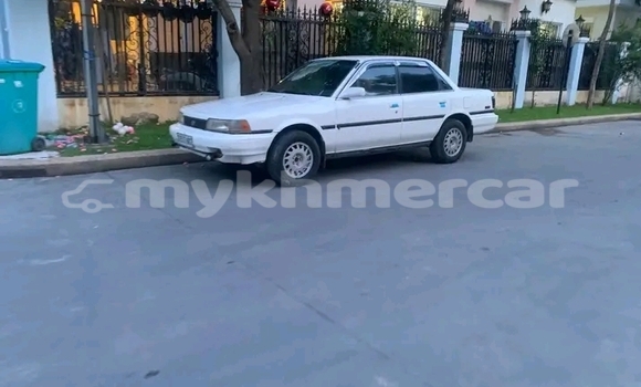 Acheter Occasion Voiture Toyota Camry Blanc à Khemarak Phoumin, Koh Kong Province Acheter Occasion Voiture Toyota Camry Blanc à Khemarak Phoumin, Koh Kong Province